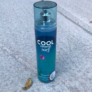 Coconut scented bath and body works, body spray